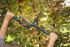 GARDENA 2 In 1 EnergyCut Heggenschaar 9 GARDENA 2 In 1 EnergyCut Heggenschaar -Exporteren Tuin Helper Winkel gardena 2in1 energycut heggenschaar 1500x1000 640af833dbf4a l