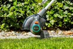 GARDENA Accu Trimmer ComfortCut 23/18V P4A Solo -Exporteren Tuin Helper Winkel gardena accu trimmer comfortcut 23 18v p4a solo 1500x1000 640af311bae6b l