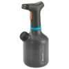 GARDENA Plantenspuit 1L EasyPump E4 1 GARDENA Plantenspuit 1L EasyPump E4 -Exporteren Tuin Helper Winkel gardena plantenspuit 1l easypump e4 800x800 624ffb8db3443 l